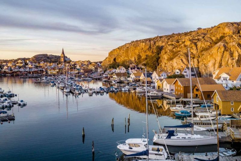 Die-malerische-schwedische-Bohuslaen-Kueste