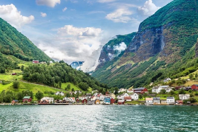 Sognefjord-Besuchen-Sie-die-Fjorde-Norwegens-mit-Nordic