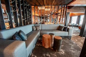 Iso-Syote-Lounge