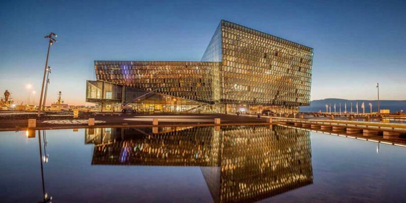 Hippe-Stadt-Reykjavik-Staedtereisen-Citytrips-in-Island-mit-Nordic-Skandinavien-Spezialist