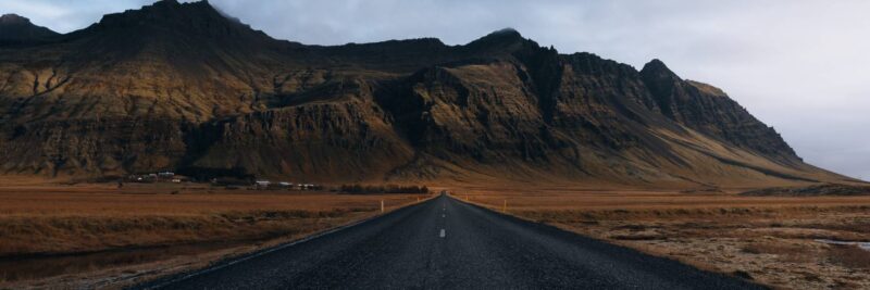 10-Highlights-auf-der-Ringstrasse-in-Island-Reisen-mit-Nordic-Skandinavien-Spezialist