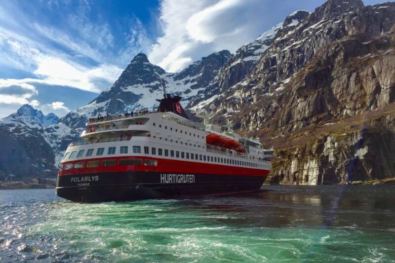 MS-Polarys-Hurtigruten-Norwegen