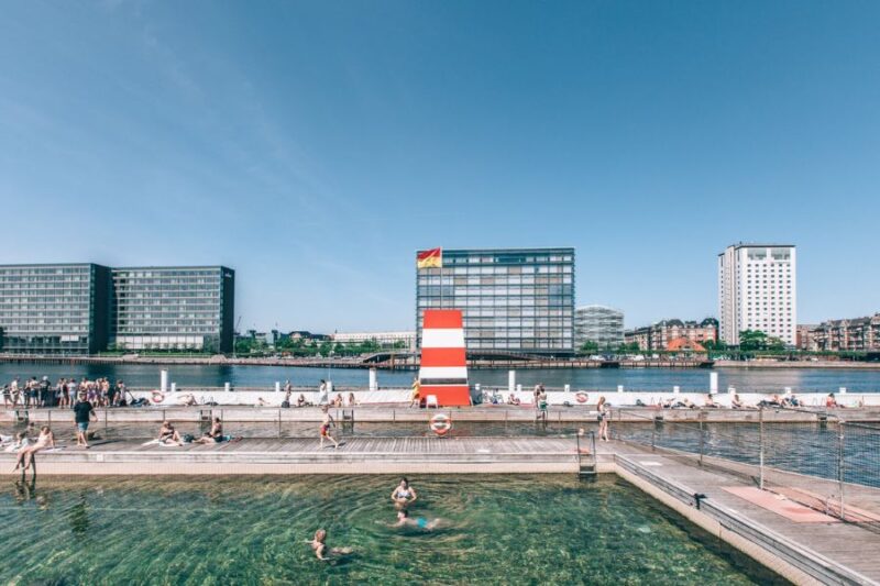 Baden-im-Zentrum-von-KopenhagenReisen-nach-Dänemark-mit-Nordic-der-Skandinavien-Spezialist