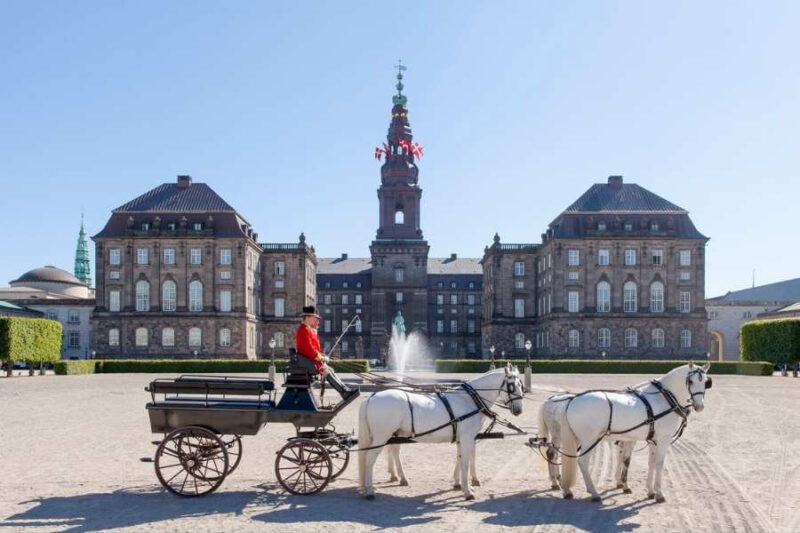 Christiansborg-Schloss-Reisen-nach-Daenemark-mit-Nordic-der-Skandinavien-Spezialist©-Mikkel-Groenlund