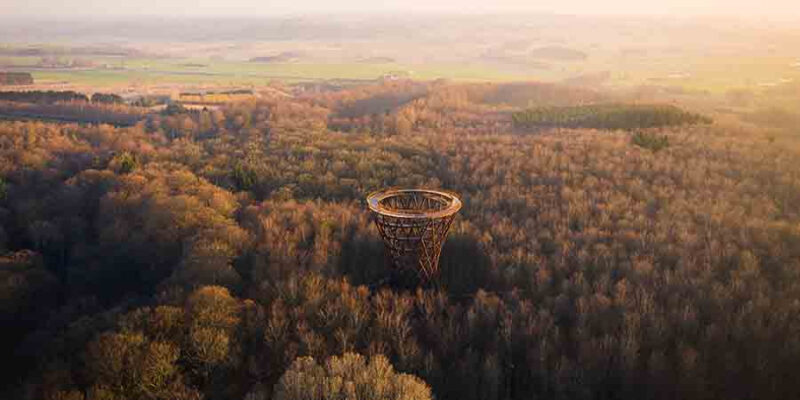 The-Forest-Tower-in-Daenemark-Reisen-nach-Daenemark-mit-Nordic-der-Skandinavien-Spezialist